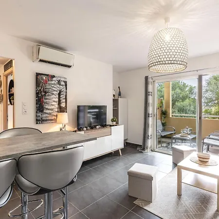 Clos Vignola By Interhome Lägenhet