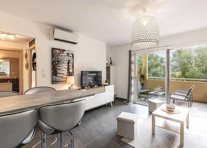 Clos Vignola By Interhome דירה