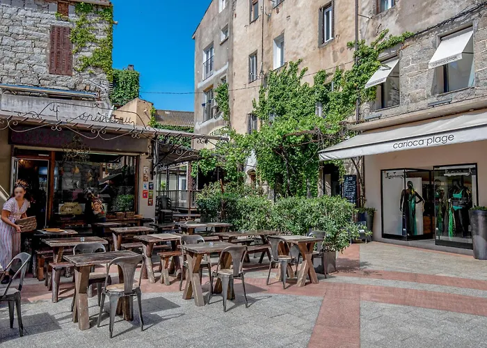 Clos Vignola By Interhome * פורטו-וישיו